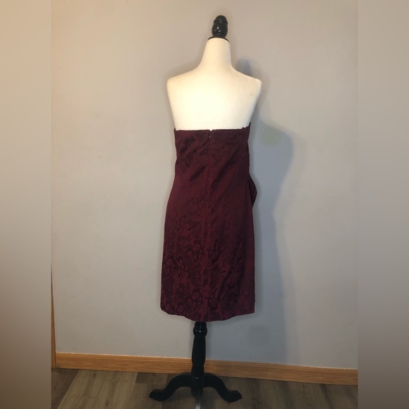 Paisley Print Pocketed Strapless Dress - Picture 10 of 13